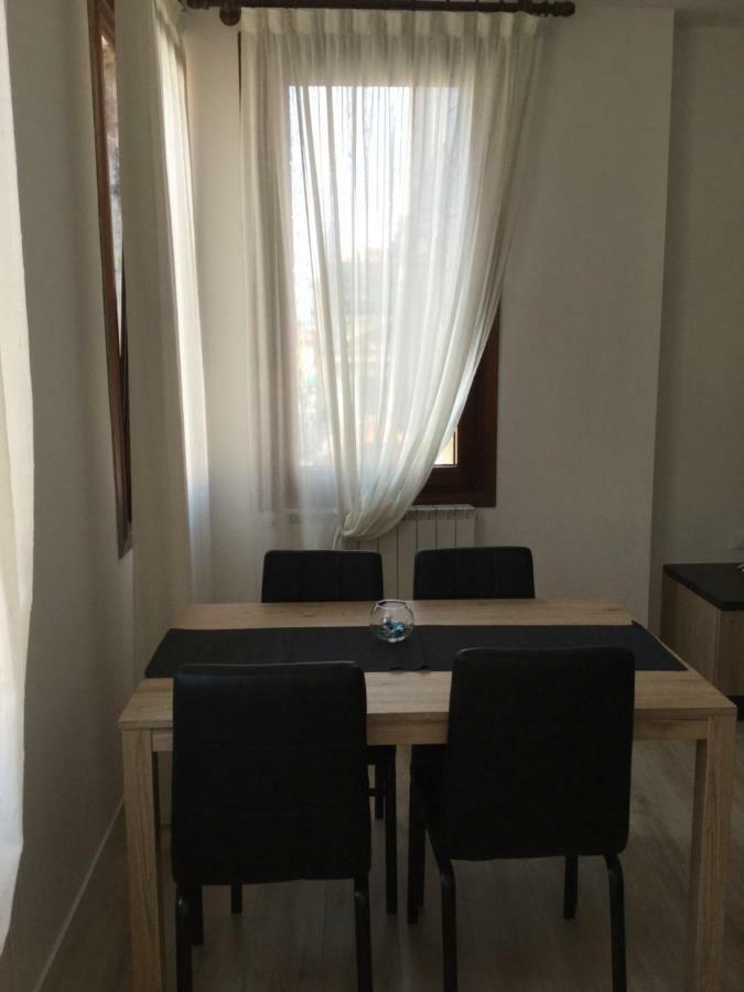 Casa Roberta Apartment เวนิส ภายนอก รูปภาพ